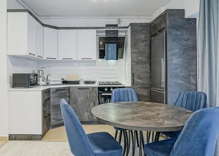 Апартаменти Vitan Plaza Comfort