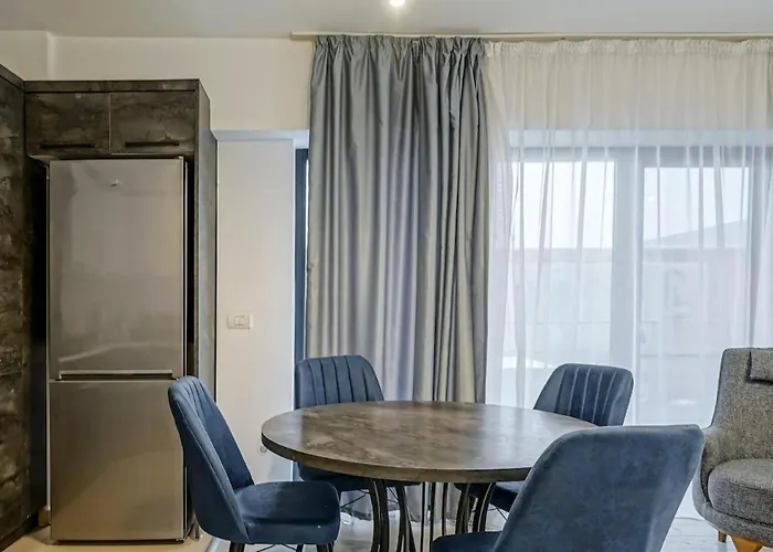 Vitan Plaza Comfort Апартаменты